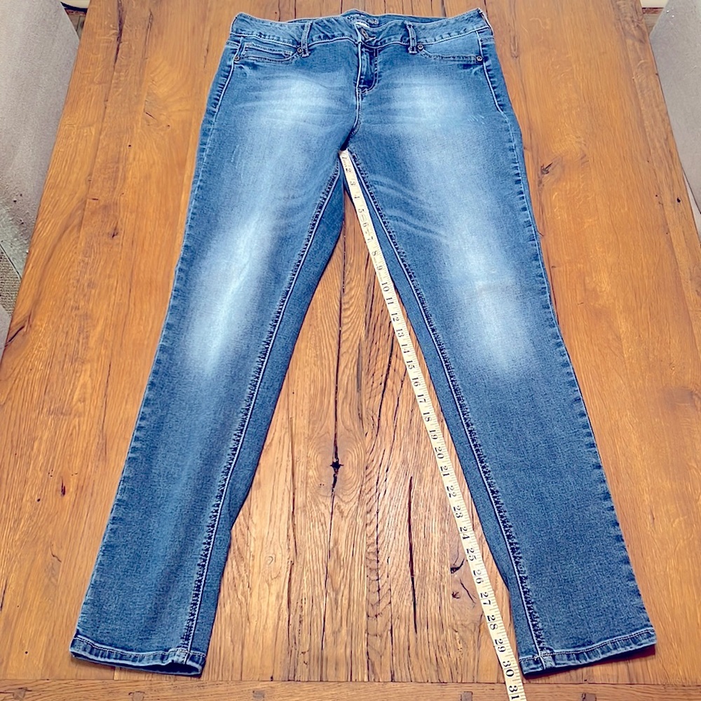 Maurices Jegging Size Large